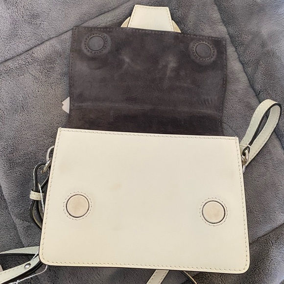 Jimmy Choo Latte Leather Crossbody/Shoulder Bag with Rare Crystal Snake Buckle - Picture 11 of 12